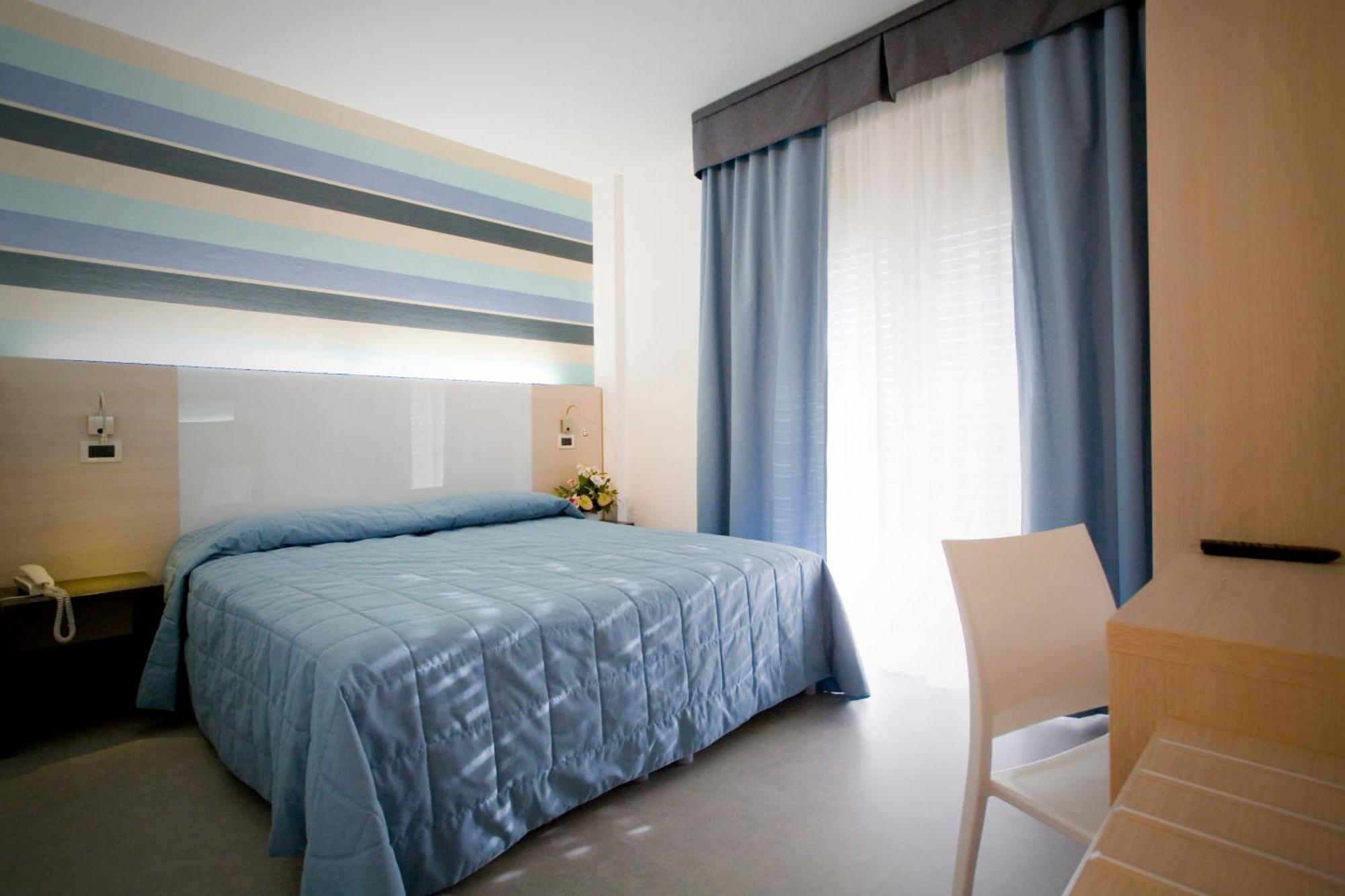 Hotel Savoy Caorle Exterior photo